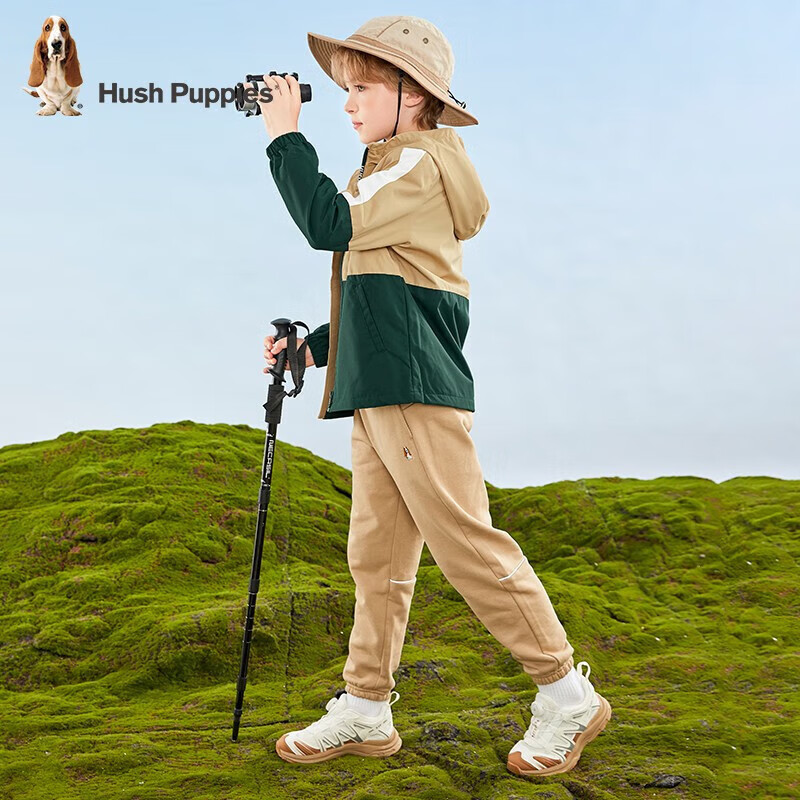 plus:暇步士(Hush Puppies)男女童薄风衣秋 外套 舒适汗布内里质感小牛津面料  126.01元