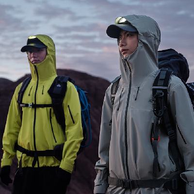 概率券、PLUS会员:PELLIOT 伯希和 岩壳Pro 户外硬壳冲锋衣 124301070 颜色任选 678.7元包邮(需凑单)