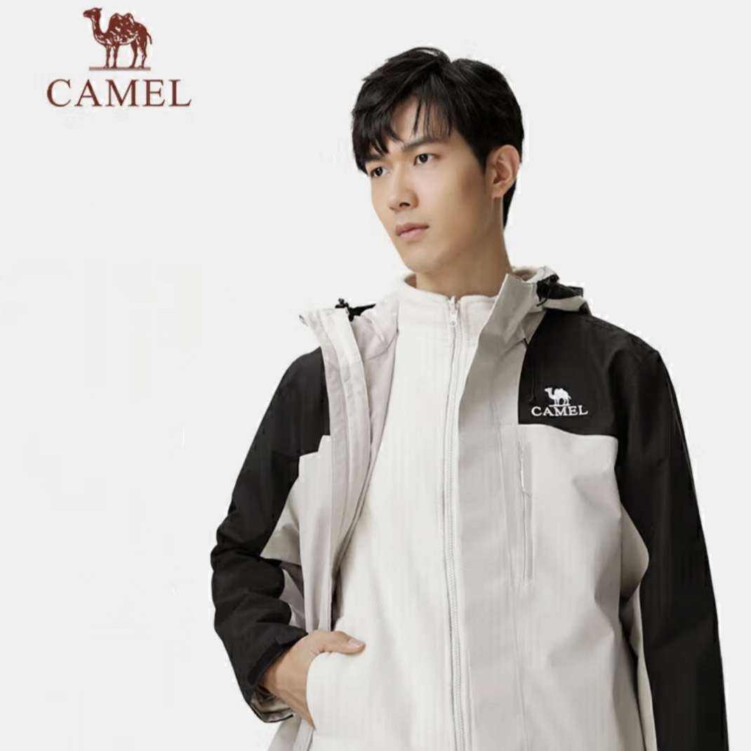 PLUS会员:骆驼 三合一冲锋衣 情侣款 A13CA70125 405.23元