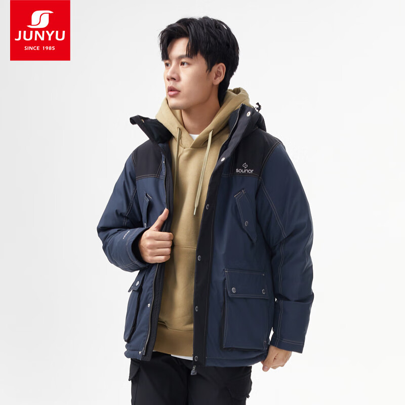 需首单：JUNYU 君羽 700蓬 白鹅绒 牛仔风羽绒服 SA620 情侣款 761.56元包邮（需用券）