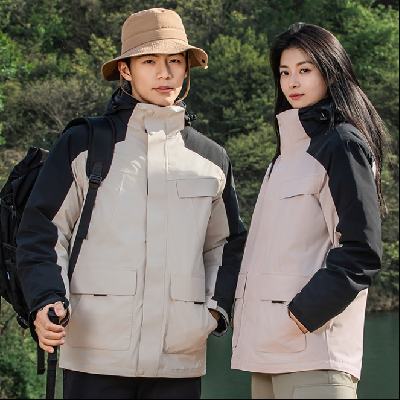 雪中飞 三合一羽绒服冲锋衣 情侣款 299元包邮（需领券）