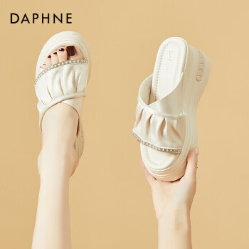 达芙妮 女士厚底高跟坡跟拖鞋 4622303076