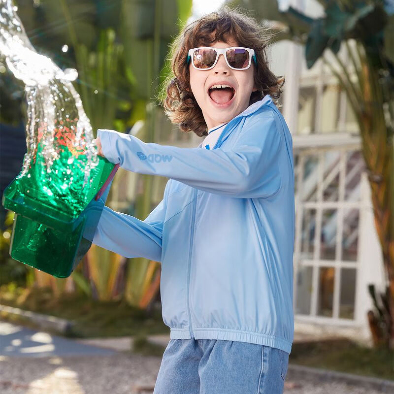 马骑顿 童装男女童防晒服春夏儿童透气连帽外套 天空蓝 140cm 券后79元