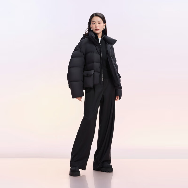 波司登 短款脱卸帽泡芙羽绒服 幻夜黑-自然光 B40145916XS 券后964元
