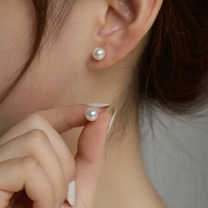 琪苗芃纯999足银珍珠耳钉女2025年新潮爆款年轻气质养耳洞耳饰新年礼物 【通勤百搭999银】珍珠耳钉8MM 券后38.8元